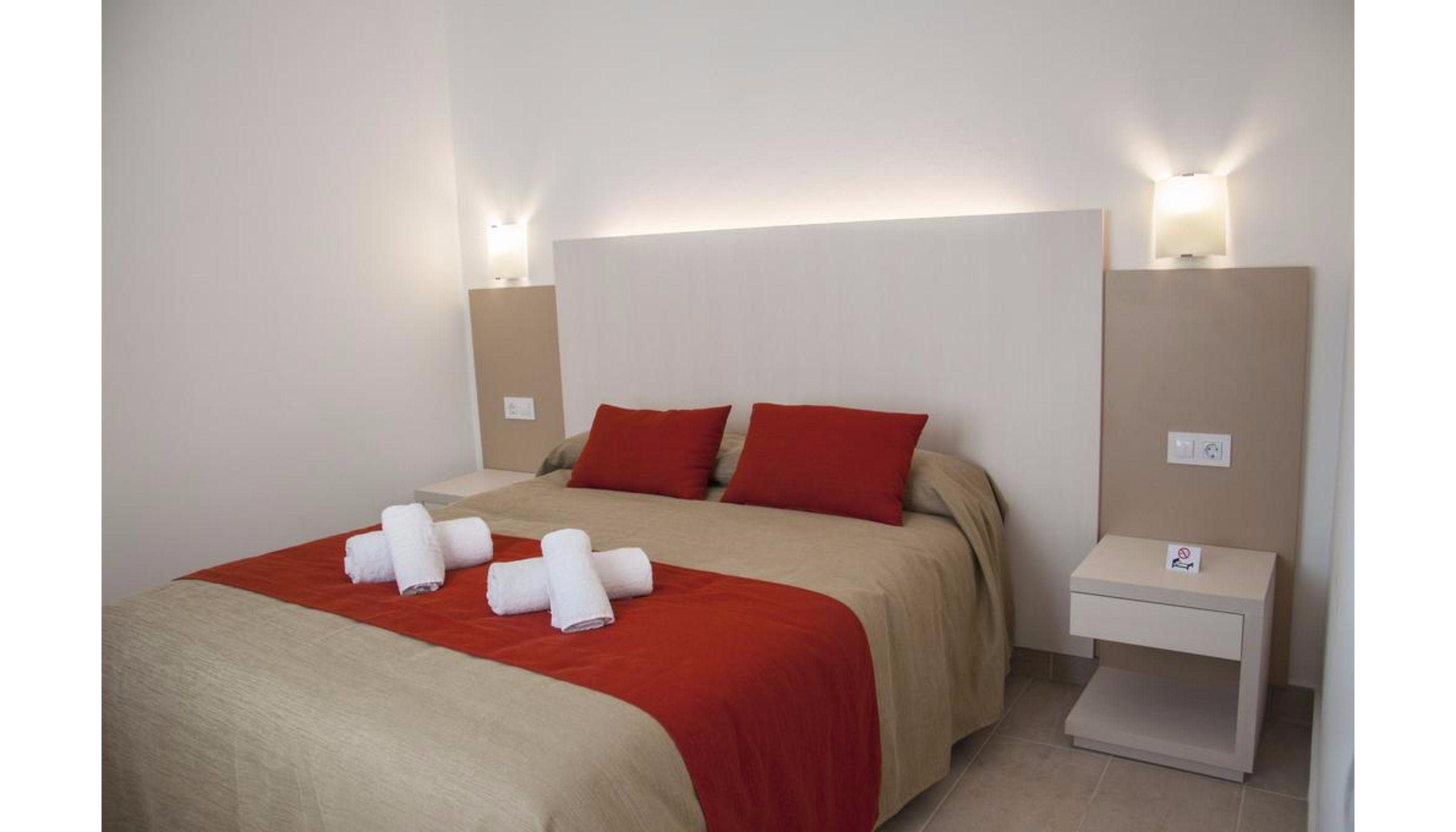 Sagitario Menorca Mar Adults Only Aparthotel Cala' en Bosch Bagian luar foto